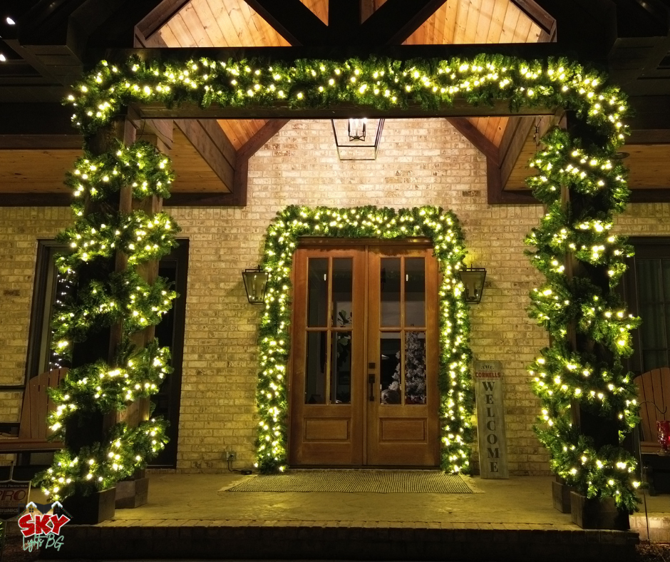 Entryway garland & columns